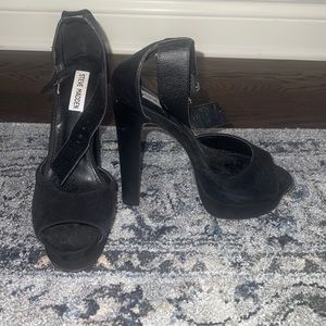 Steve Madden Platform Heels